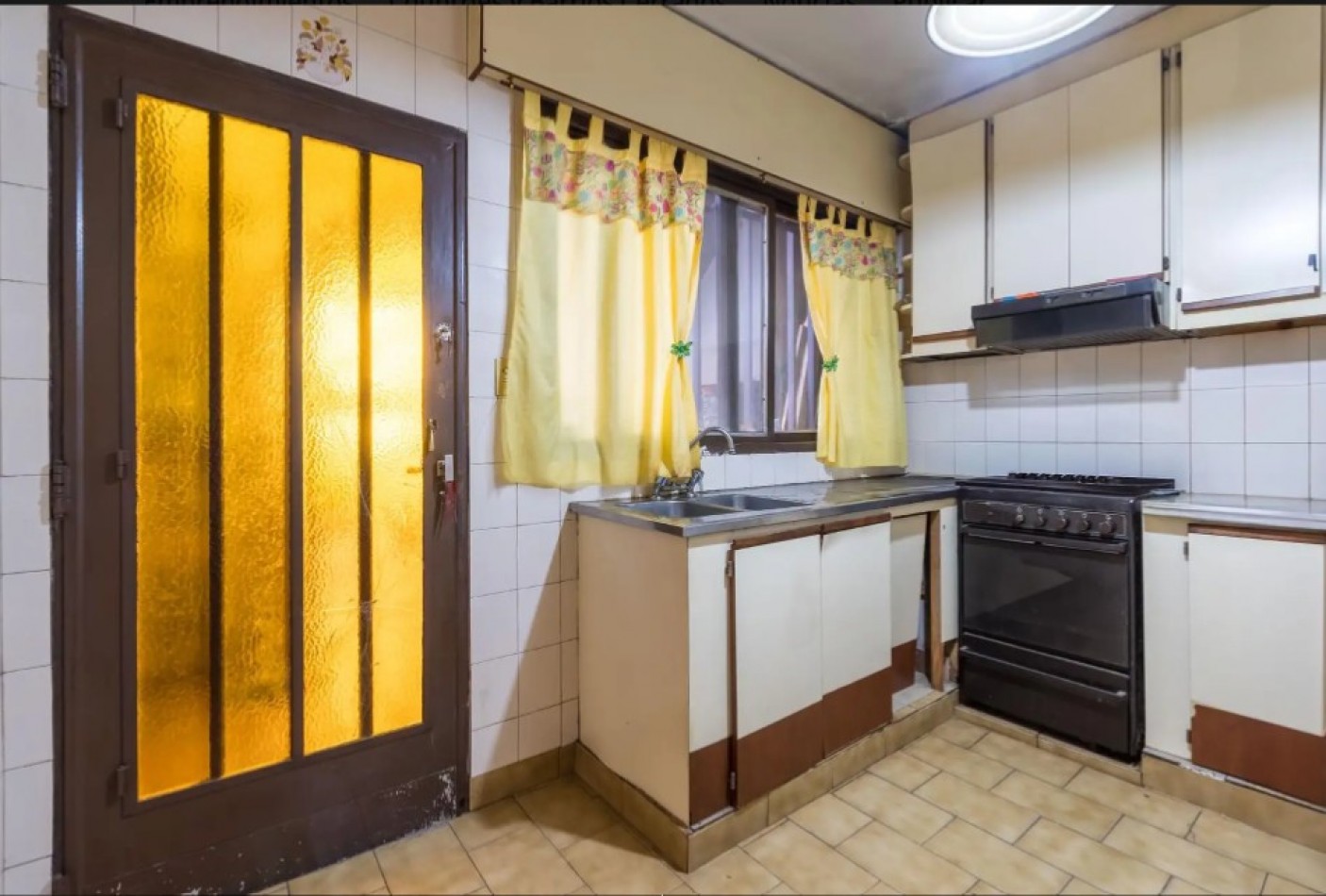CASA 3 DORMITORIOS