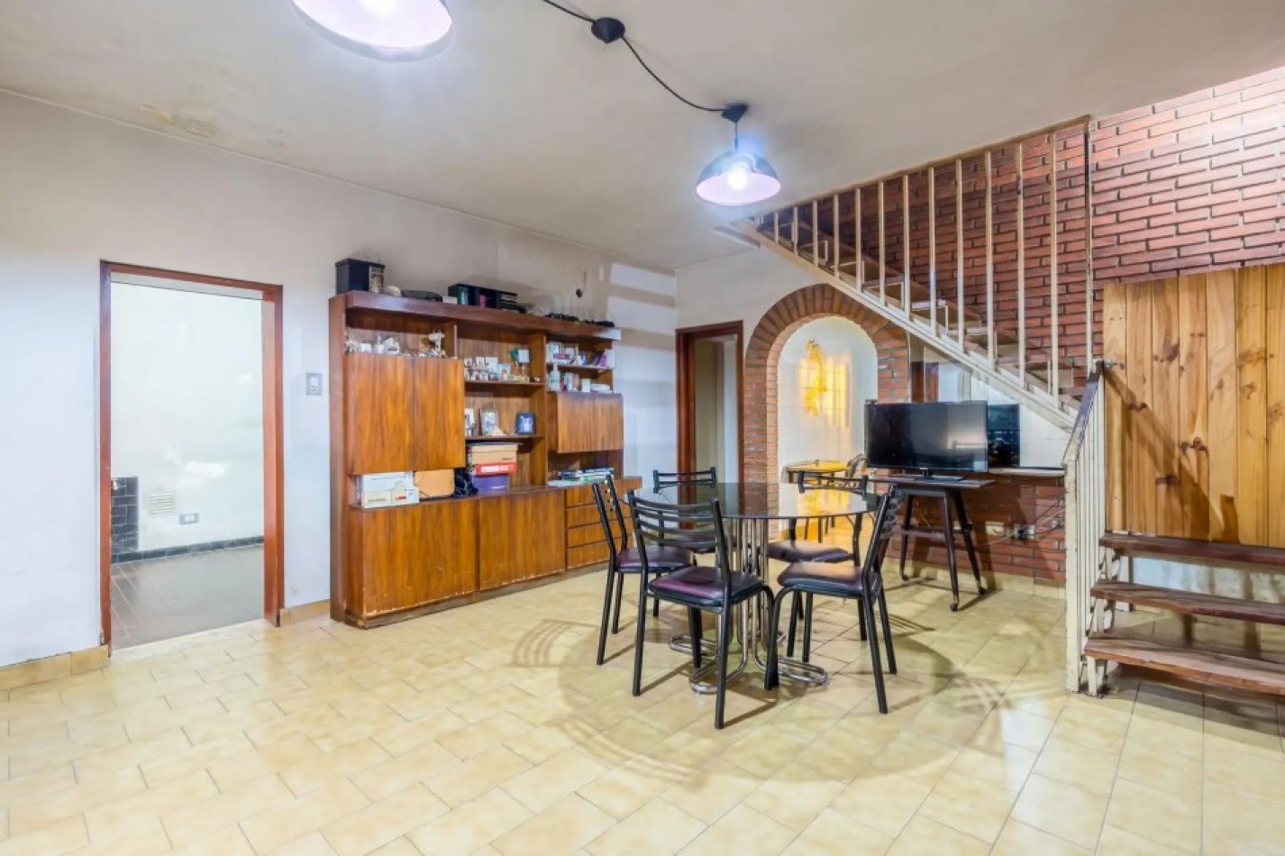 CASA 3 DORMITORIOS