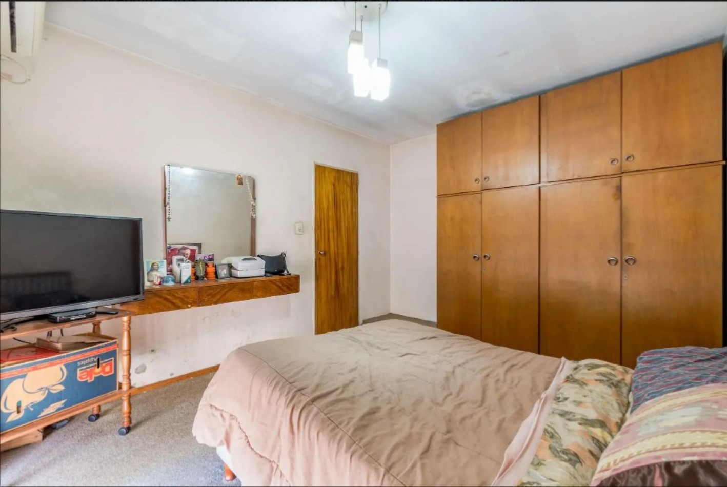 CASA 3 DORMITORIOS