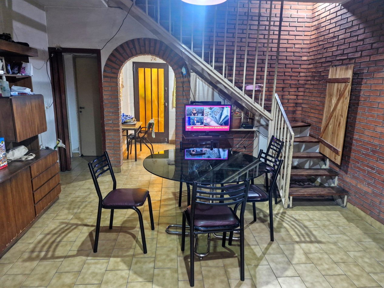 CASA 3 DORMITORIOS