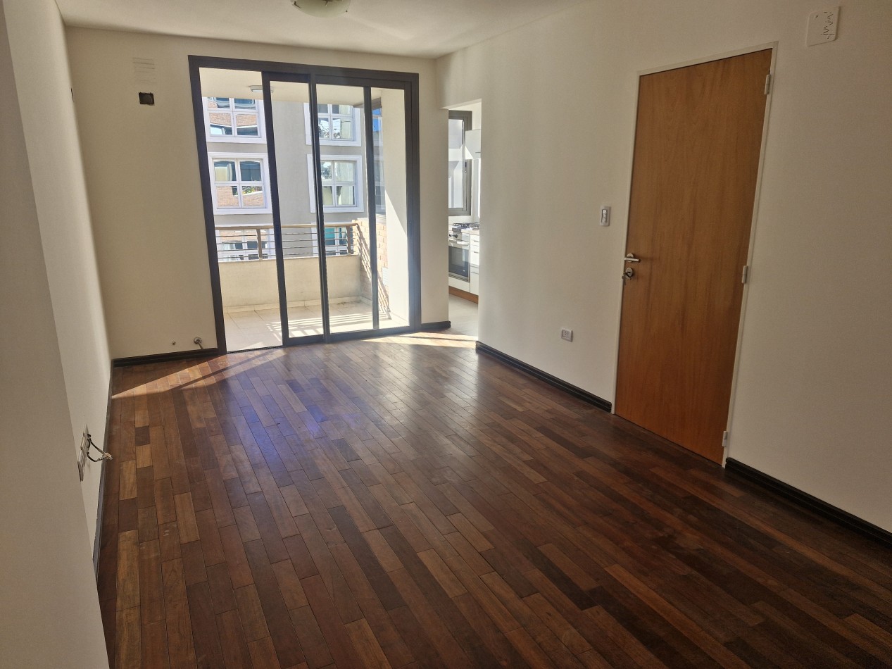 DEPARTAMENTO 1 DORMITORIO CON BALCON