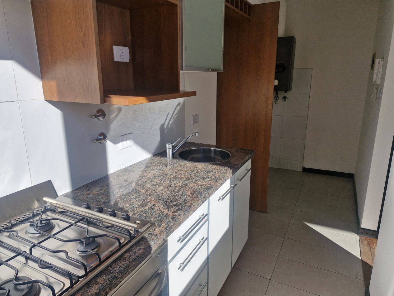 DEPARTAMENTO 1 DORMITORIO CON BALCON