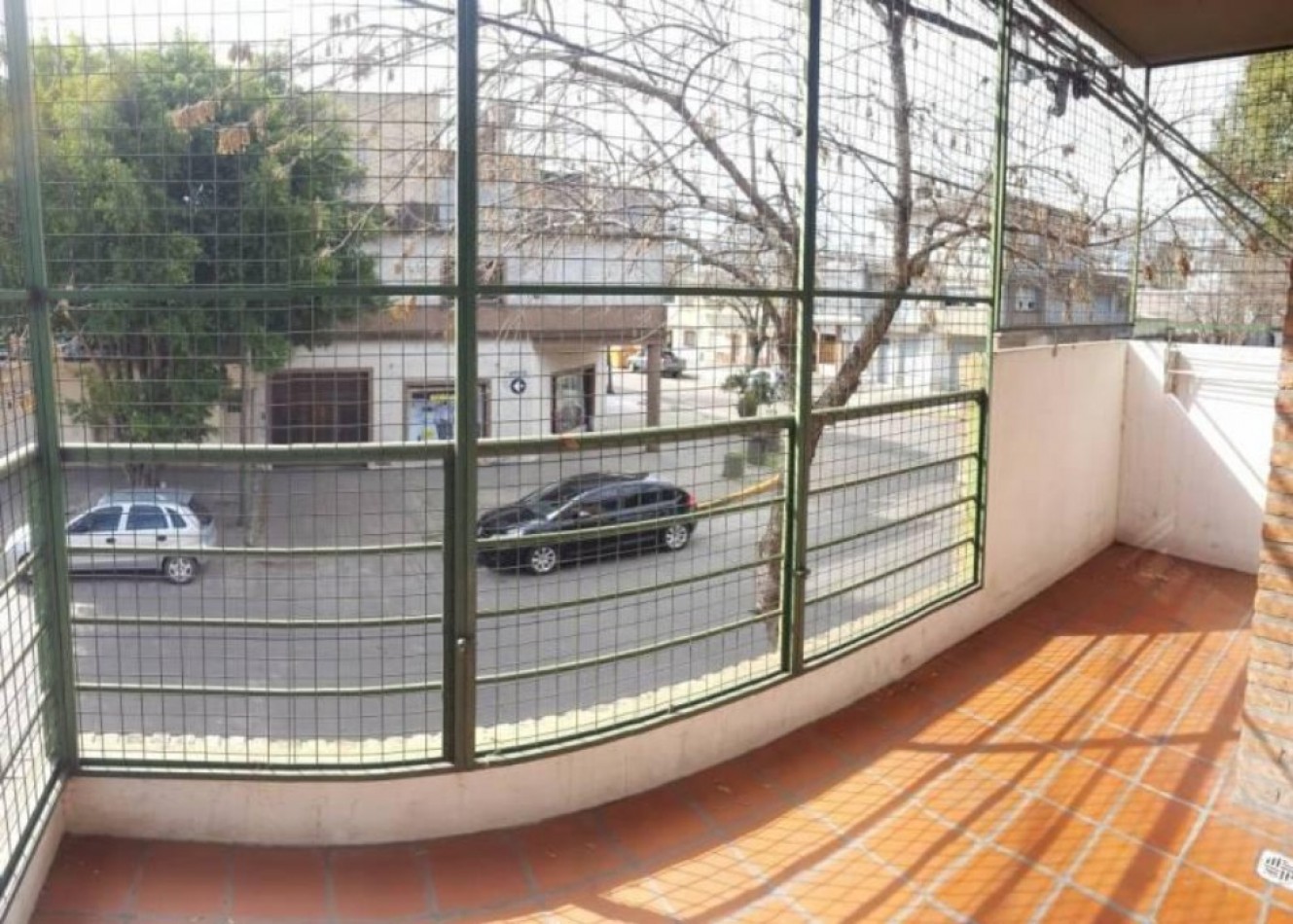 DEPARTAMENTO 2 DORMITORIOS - 1° ESCALERA