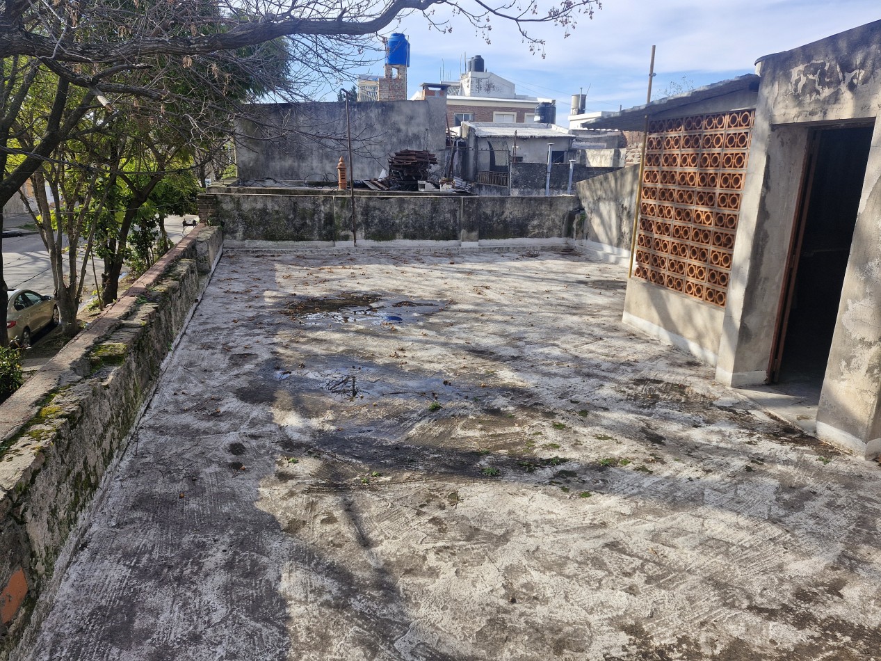 CASA A RECICLAR