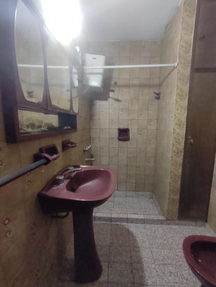 CASA A RECICLAR