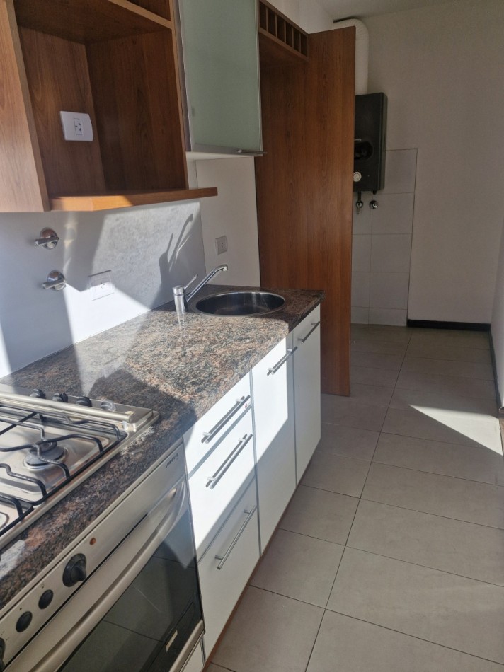 DEPARTAMENTO 1 DORMITORIO CON BALCON