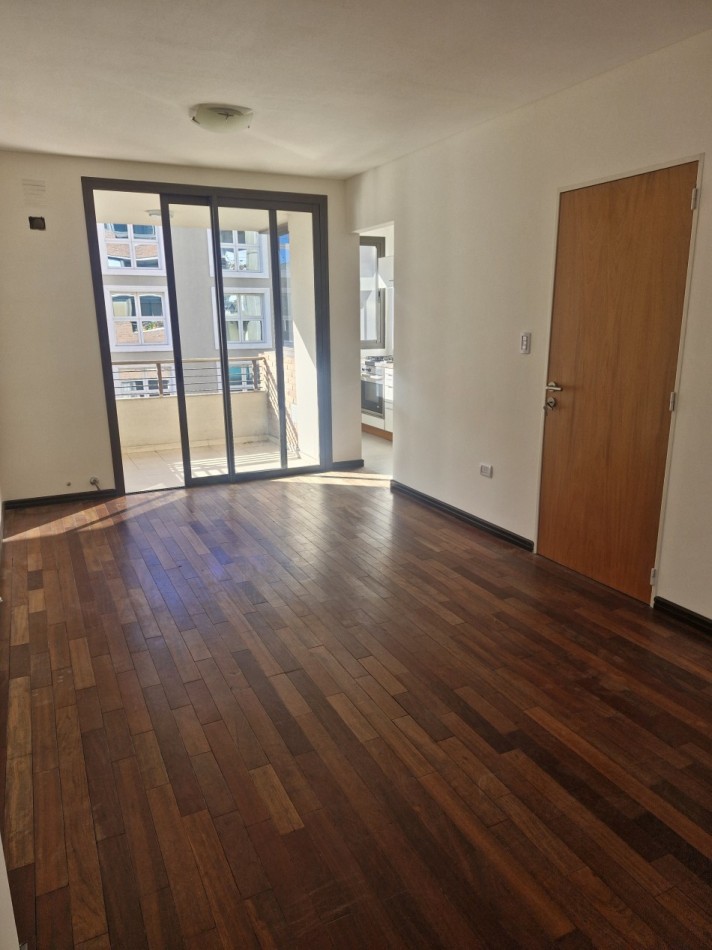 DEPARTAMENTO 1 DORMITORIO CON BALCON