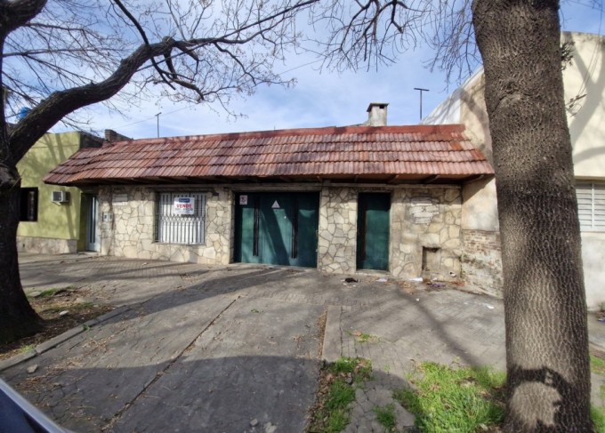 CASA A RECICLAR